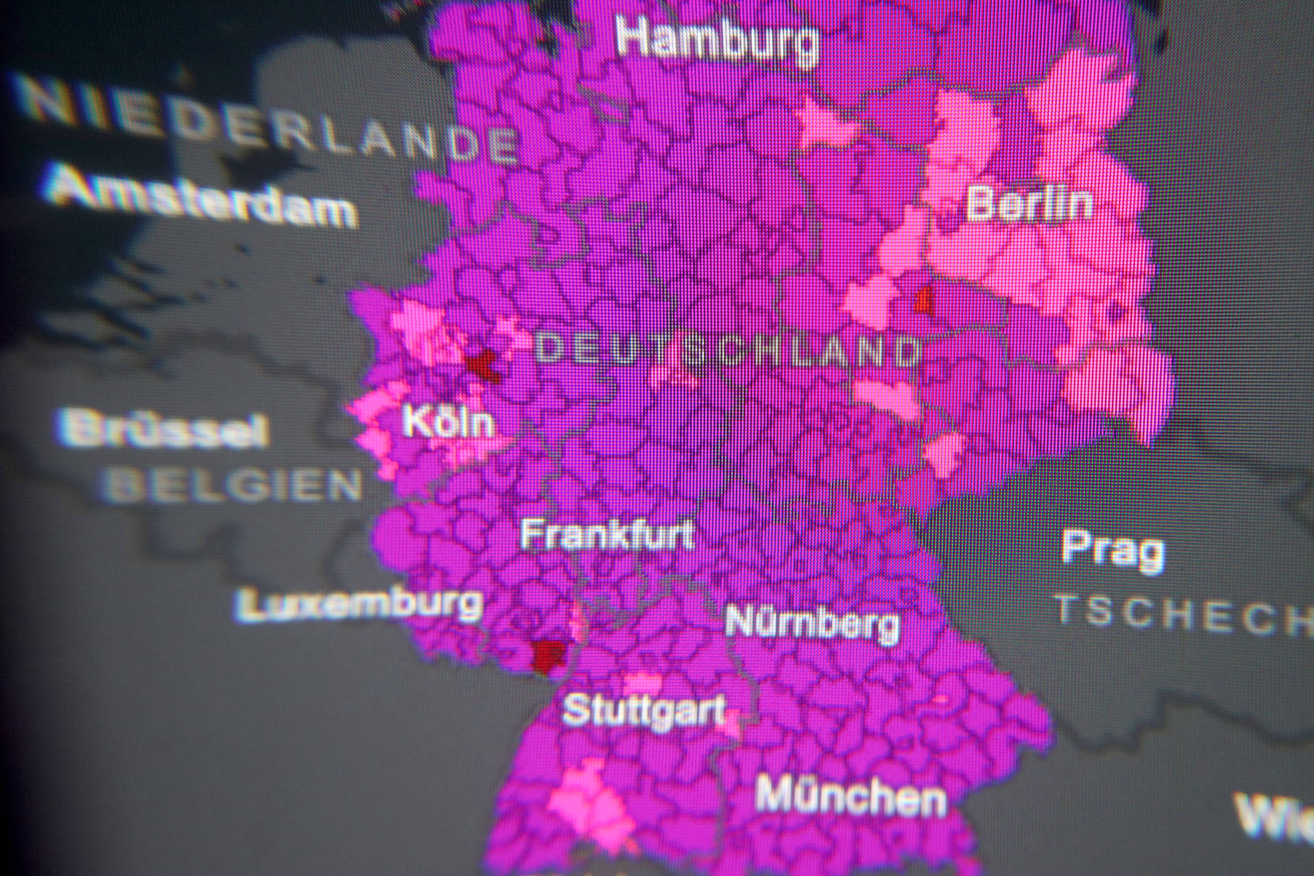Amtliche Wetterwarnung! Alarmstufe Lila ausgerufen! DWD warnt vor Wetter-Chaos in ganz Deutschland