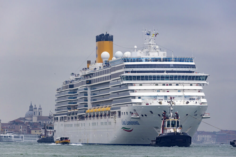 Notfall auf Kreuzfahrtschiff! Kapitän muss Kurs auf hoher See ändern - der Grund ist dramatisch!