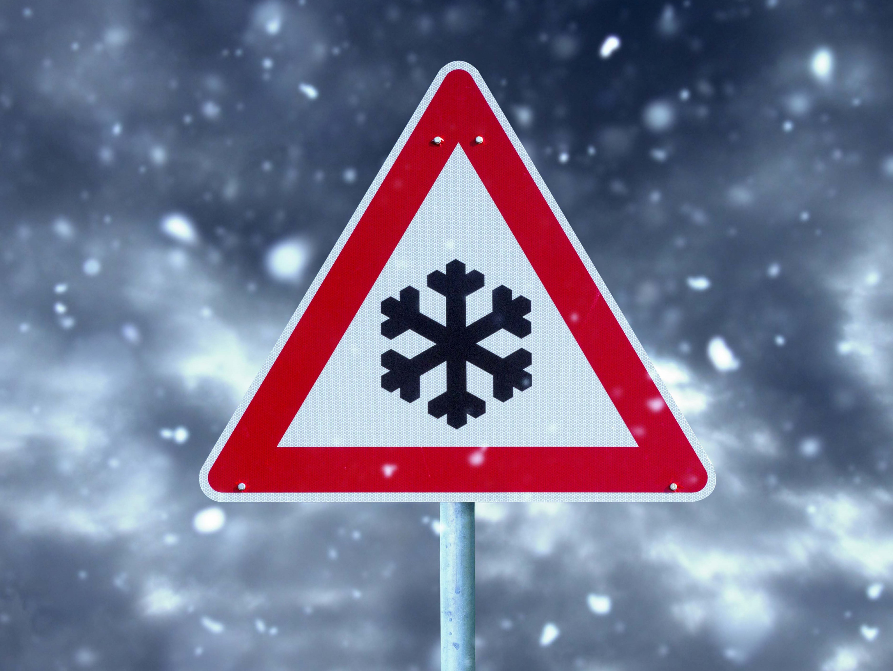 Wetterwarnung! Meteorologen sagen Kälteeinbruch voraus - Nach Sturm und Regen wird es nun frostig